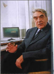 Dr Mihajlo Zdravkovi